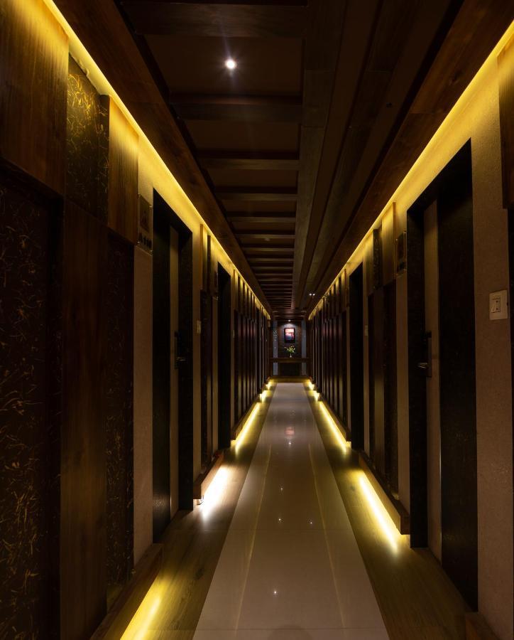 Hotel Monarch International Bengalúr Exteriér fotografie